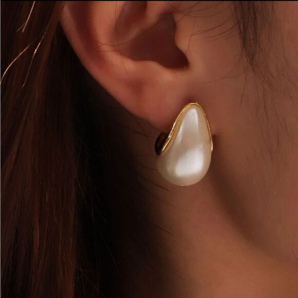 Pearl cuff stud earrings S163 - Picture 1 of 4